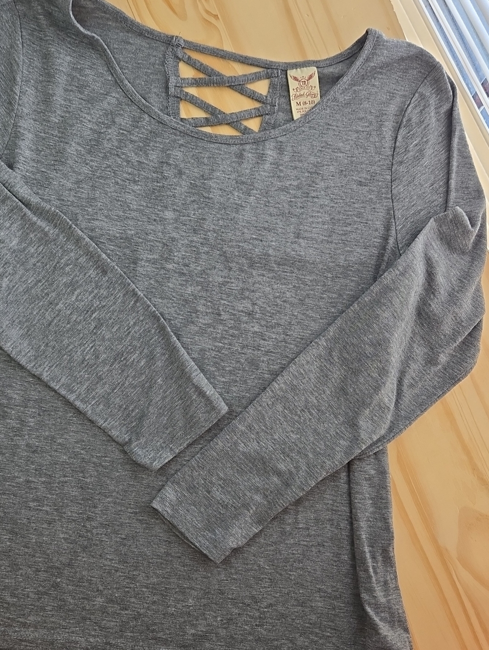 Faded Glory Gray Crisscross Neck Long Sleeve Top